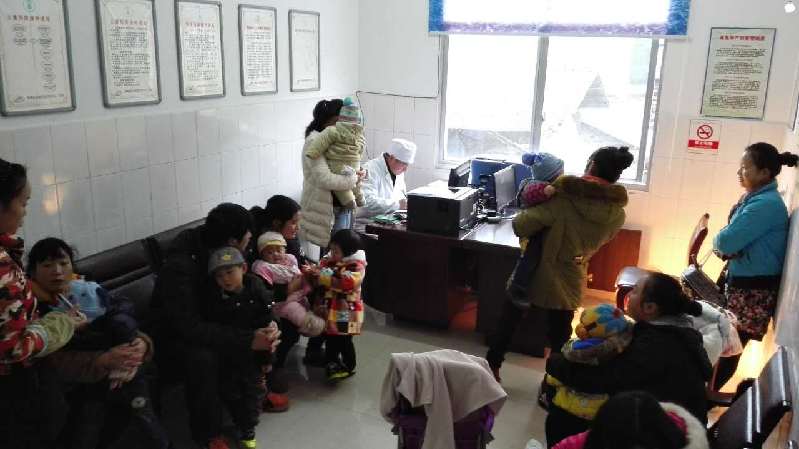 彭运华用真情坚守群众健康 彭运华用真情坚守群众健康