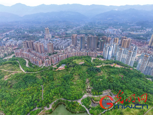 承当川渝合作桥梁 广安邻水念好山字经