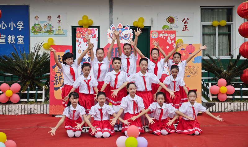 “护苗学堂”上新：留守儿童有了舞蹈教师